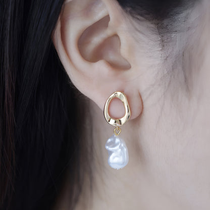 Retro Pearl Circle Earrings